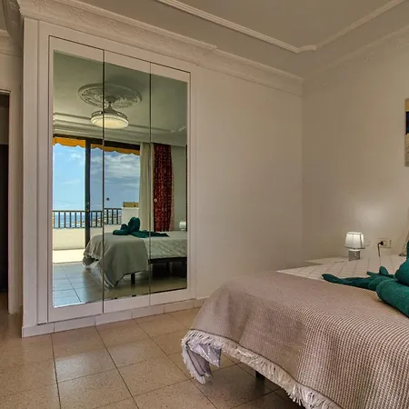 Апартаменты Bonito Atico Costa Adeje 501 Плайя-Фаньябе